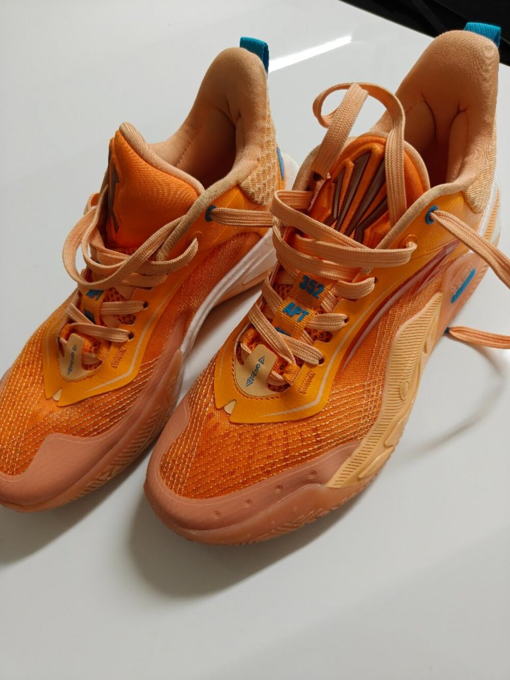 ANTA KAI 1 Speed Basketball Shoes Mens size 9 / Womens size 10.5